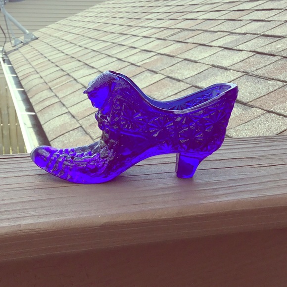 Vintage Other - SALE Beautiful Fenton cobalt blue VINTAGE cat&shoe